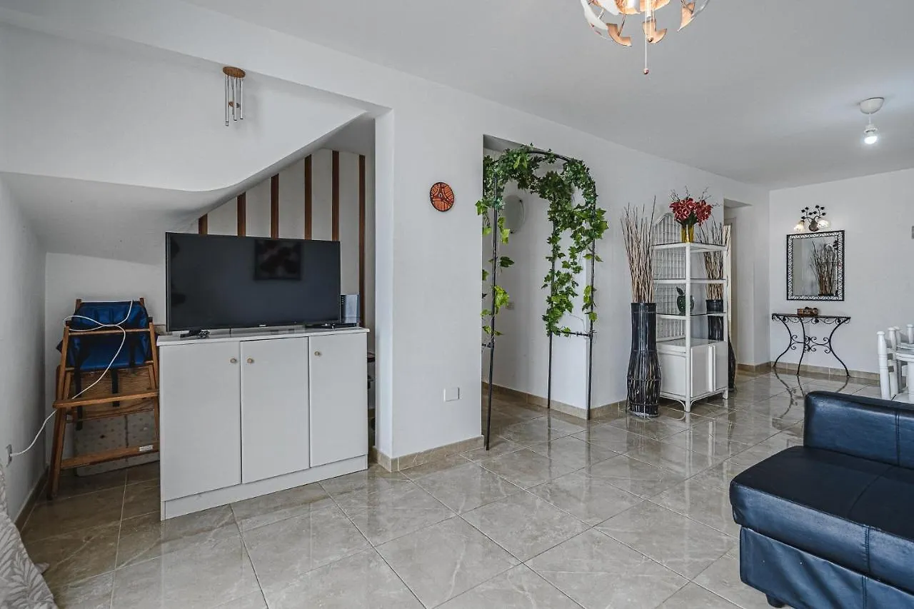 شقة Two Bedrooms With Ocean Views بلايا ذي لاس أميريكاس
